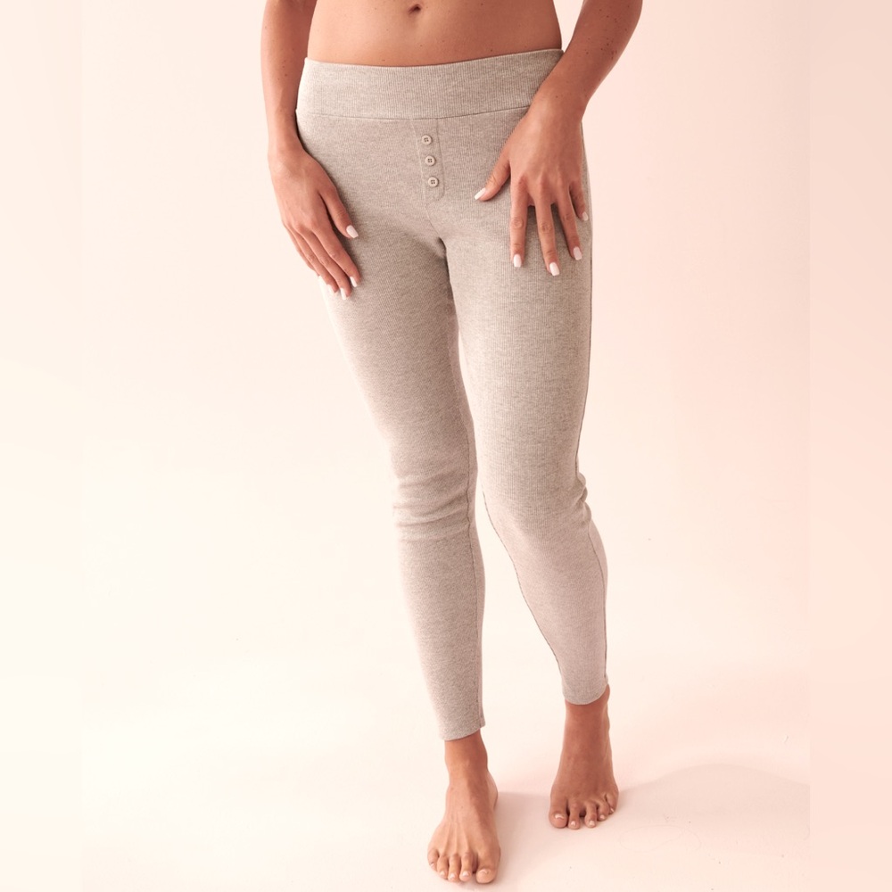 Sz XS La vie en rose Ribbed Fitted Pants dark grey with three button down NwT